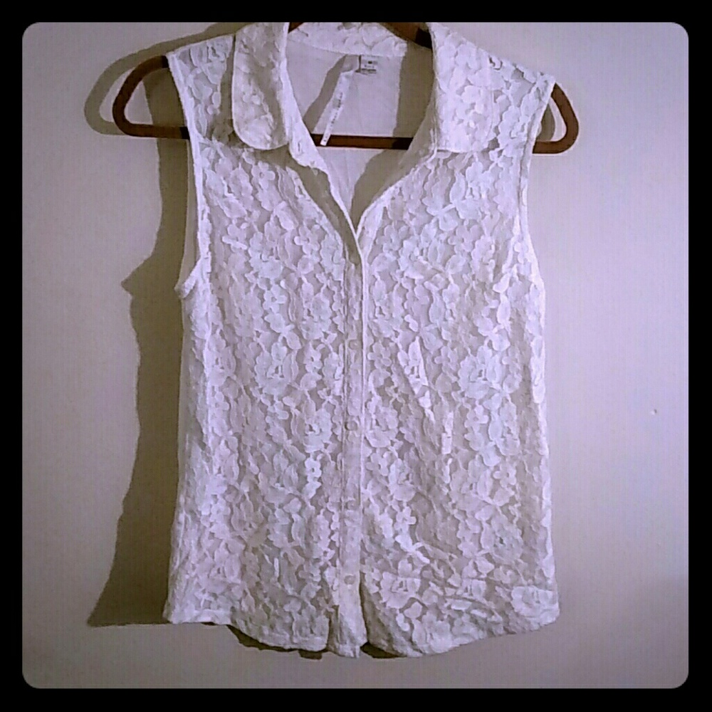 🌺Lauren Conrad lace sleeveless top